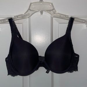 Victoria’s Secret Black Lace Bra 34C